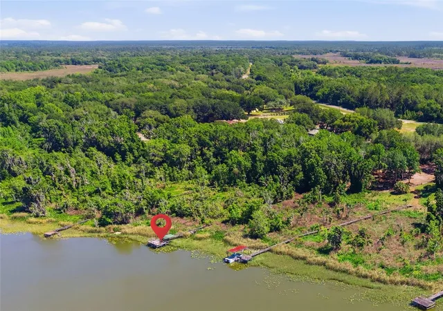 2nd image of 3980 Se 183rd Avenue Rd, Ocklawaha, FL 32179 | MLS# OM724398