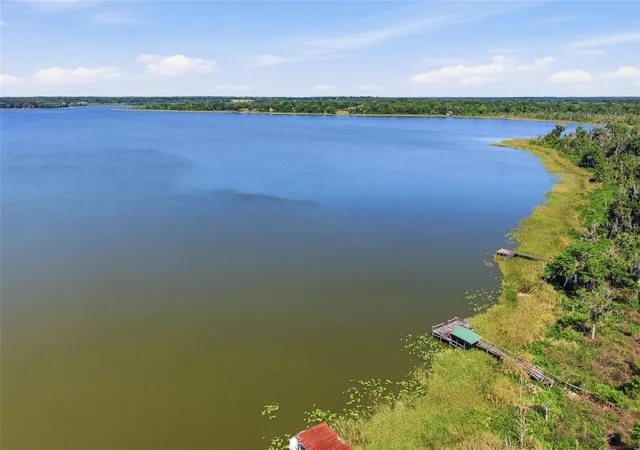3rd image of 3980 Se 183Rd Avenue Rd, Ocklawaha, FL 32179 | MLS# OM724398