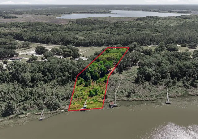 4th image of 3980 Se 183Rd Avenue Rd, Ocklawaha, FL 32179 | MLS# OM724398
