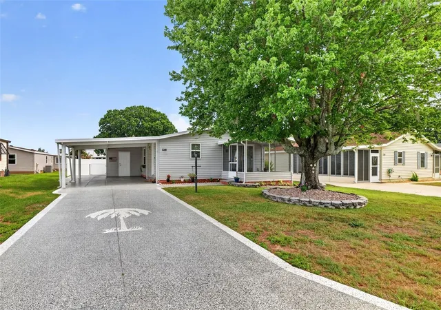 2nd image of 728 Prado Dr, Lady Lake, FL 32159 | MLS# G5112113