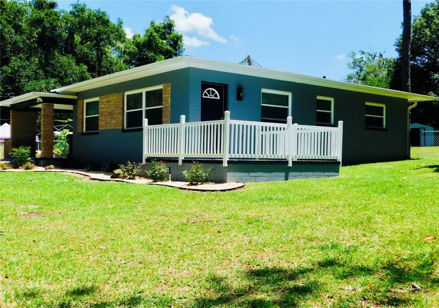 Photo 1 of Single family home for sale at 921 Ne 13th Avenue, Ocala, FL 34470 | MLS# OM724412 | Listing updated on 2026-09-03