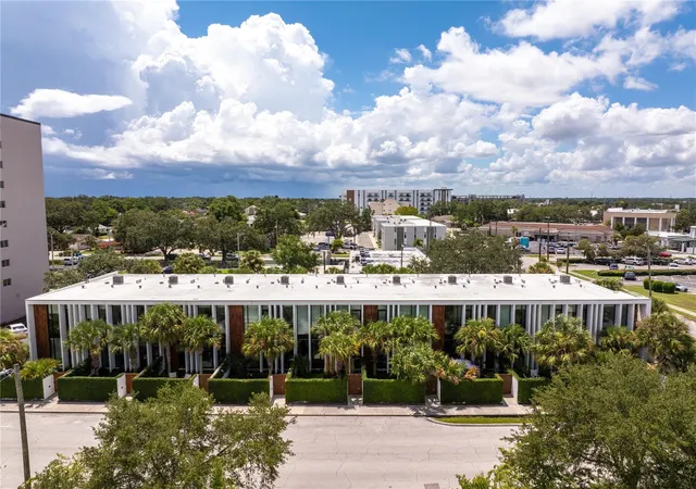 4th image of 154 2Nd Street Sw #Unit 7, Winter Haven, FL 33880 | MLS# L4961765