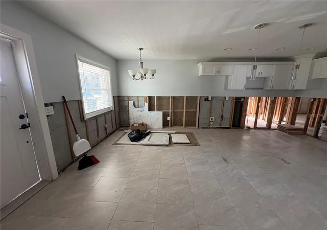 4th image of 6711 S Faul St, Tampa, FL 33616 | MLS# TB8506760