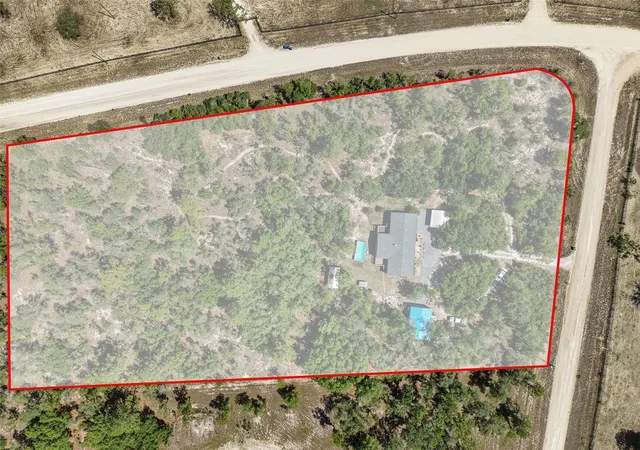 Homes for sale in Morriston, FL | 5330 Se 128Th Ter, Morriston, FL 32668 | MLS# OM724419