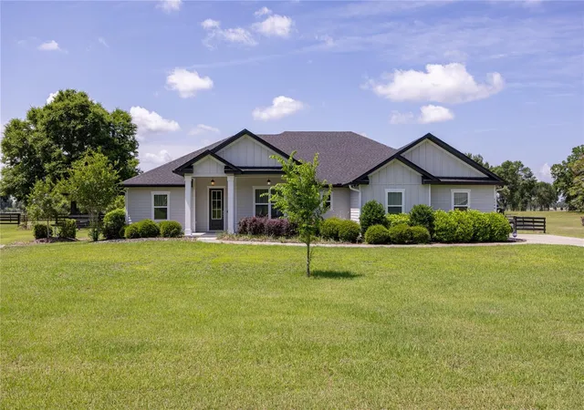 Photo 1 of Single family home for sale at 1146 Sw Mandiba Dr, Lake City, FL 32024 | MLS# GC540197 | Listing updated on 2026-09-12