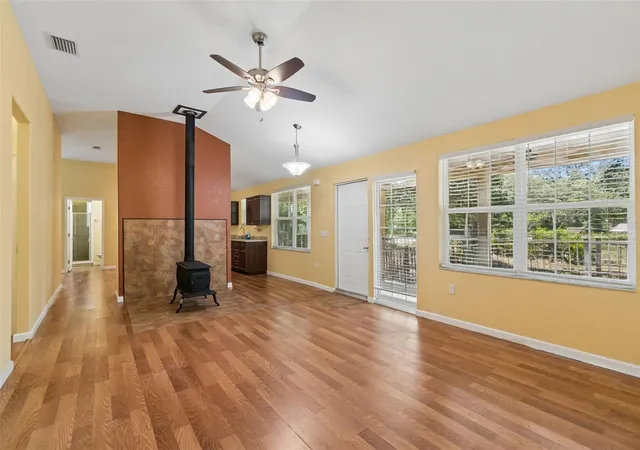 Photo 4 of Single family home for sale at 11274 S Riviera Dr, Homosassa, FL 34448 | MLS# TB8506766 | Listing updated on 2026-08-03
