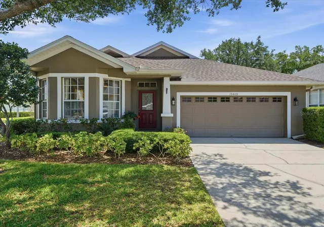 Photo 3 of Single family home for sale at 19409 Golden Slipper Pl, Lutz, FL 33558 | MLS# TB8506774 | Listing updated on 2026-07-03