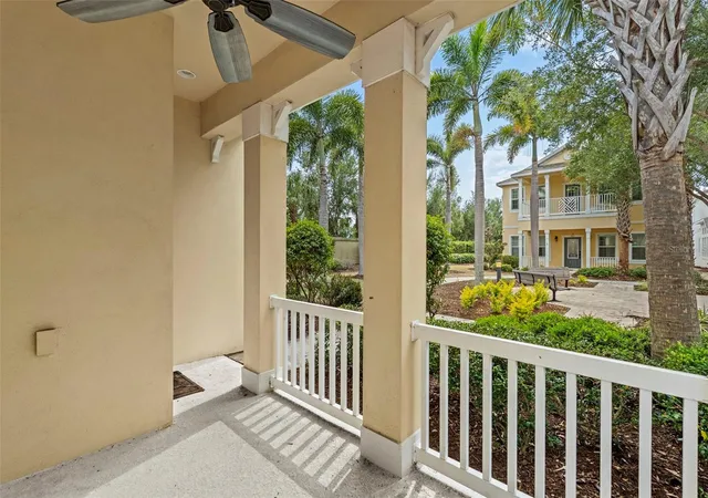 Photo 4 of Single family home for sale at 514 Winterside Dr, Apollo Beach, FL 33572 | MLS# TB8506781 | Listing updated on 2026-10-08