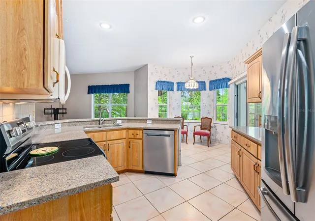 3rd image of 28 Cedar Point Dr, Palm Coast, FL 32164 | MLS# V4949000