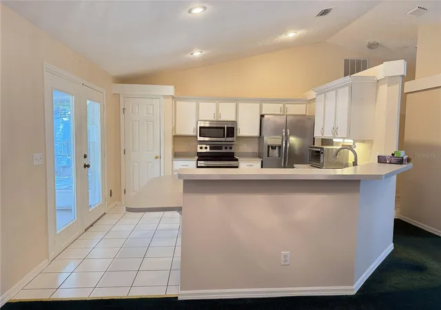 Photo 2 of Single family home for sale at 4262 NE 35th Avenue Rd, Ocala, FL 34479 | MLS# OM724430 | Listing updated on 2026-05-11