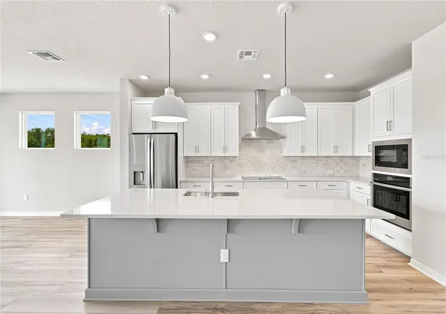 Photo 3 of Single family home for sale at 5141 Chattahoochee Bnd, Saint Cloud, FL 34771 | MLS# TB8506822 | Listing updated on 2026-09-15