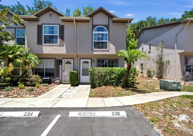 Photo 3 of Townhouse for sale at 2316 Fletchers Point Cir, Tampa, FL 33613 | MLS# TB8506830 | Listing updated on 2026-09-28