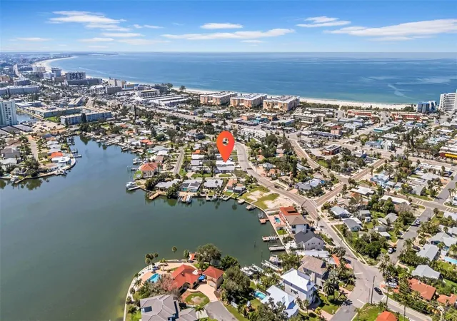 4th image of 6855 Gulf Winds Dr, St Pete Beach, FL 33706 | MLS# TB8506839