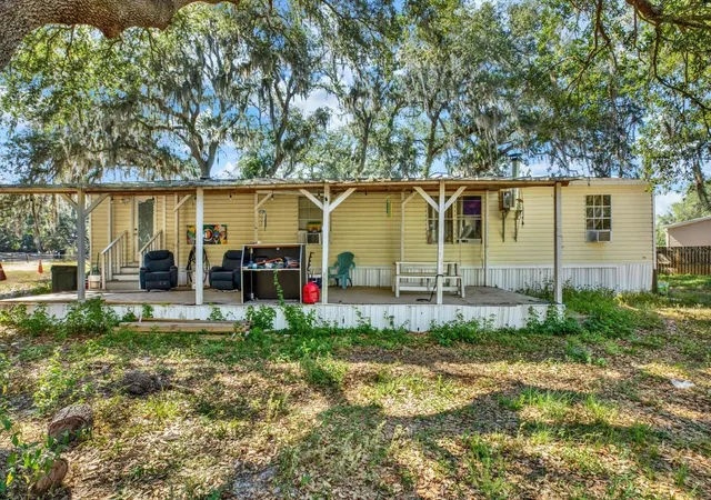 Homes for sale in Zephyrhills, FL | 3642 Kalman Dr, Zephyrhills, FL 33541 | MLS# TB8506841