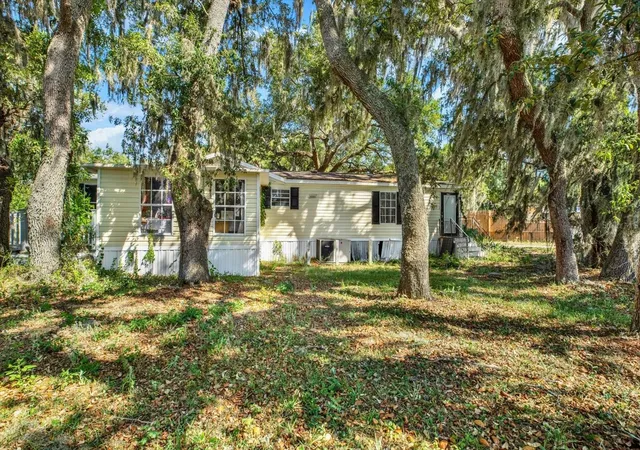 Homes for sale in Zephyrhills, FL | 3642 Kalman Dr, Zephyrhills, FL 33541 | MLS# TB8506841