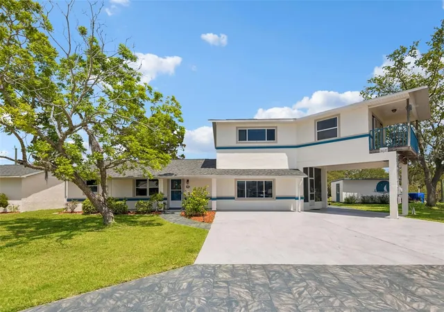 2nd image of 8212 Hayward Ln, Port Richey, FL 34668 | MLS# W7885624