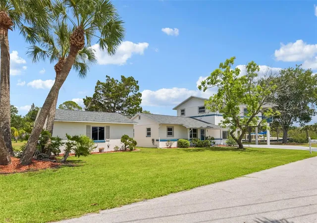 Photo 3 of Single family home for sale at 8212 Hayward Ln, Port Richey, FL 34668 | MLS# W7885624 | Listing updated on 2026-10-16