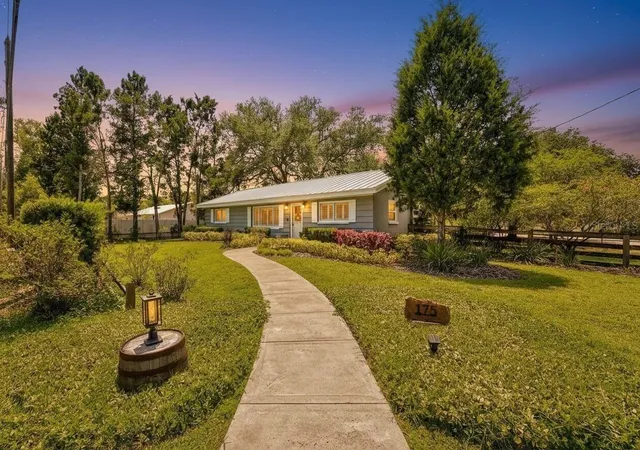 4th image of 175 Riviere Rd, Palm Harbor, FL 34683 | MLS# TB8506856