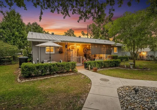 5th image of 175 Riviere Rd, Palm Harbor, FL 34683 | MLS# TB8506856