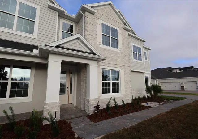 Single family home for sale at 2568 Hawks Overlook, Oviedo, FL 32765 | MLS# O6406390 | Listing updated on 2026-10-01