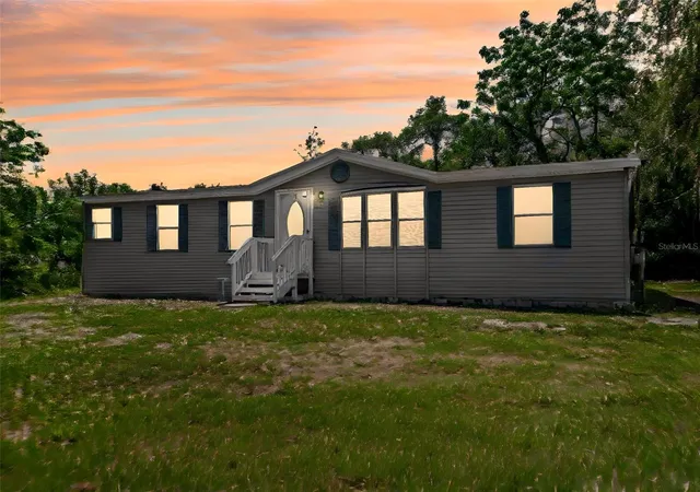 Homes for sale in Lutz, FL | 1819 Sinclair Hills Rd, Lutz, FL 33549 | MLS# TB8506871