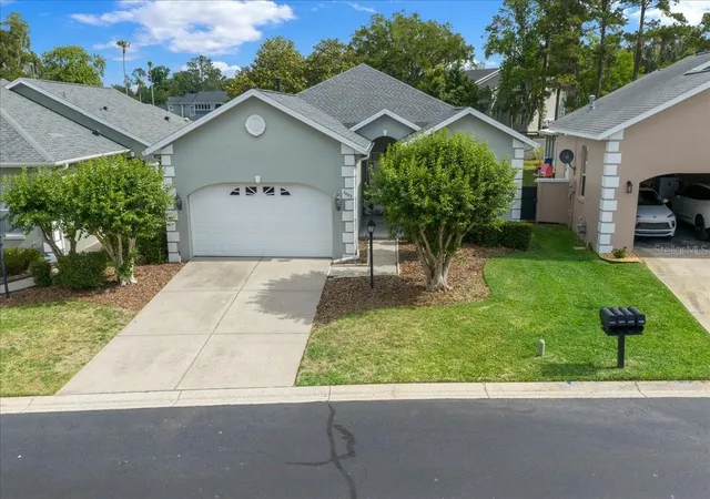 Photo 4 of Single family home for sale at 3003 SW 41st Place, Ocala, FL 34474 | MLS# OM724445 | Listing updated on 2026-09-13