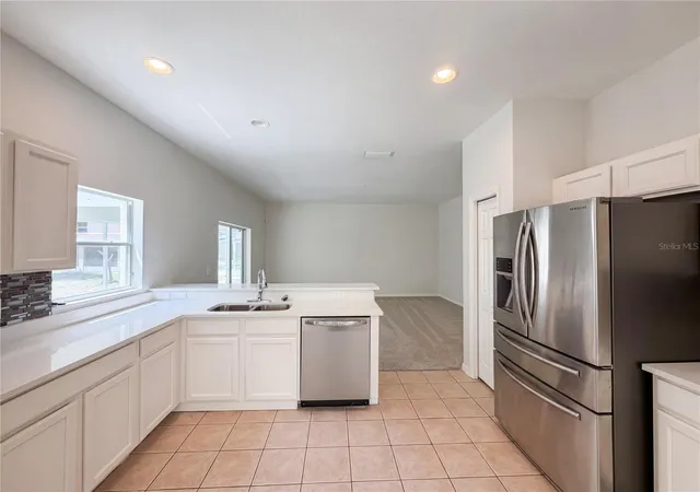 Photo 2 of Single family home for sale at 8116 River Mont Way, Temple Terrace, FL 33637 | MLS# TB8506884 | Listing updated on 2026-10-06