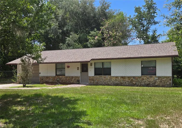 Photo 1 of Single family home for sale at 2900 Ne 49th Street, Ocala, FL 34479 | MLS# OM724451 | Listing updated on 2026-08-11