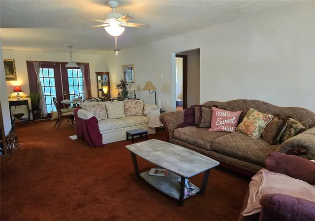 Photo 3 of Single family home for sale at 2900 NE 49th Street, Ocala, FL 34479 | MLS# OM724451 | Listing updated on 2026-08-11