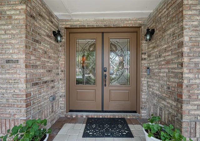 Photo 2 of Single family home for sale at 1 Crooked Brg Way, Ormond Beach, FL 32174 | MLS# FC318428 | Listing updated on 2026-10-03