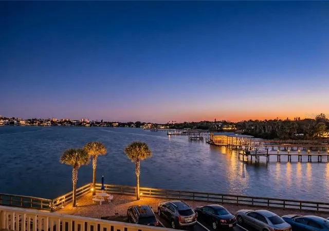 Photo 2 of Condo for sale at 100 Blf View Dr #514C, Belleair Bluffs, FL 33770 | MLS# TB8506937 | Listing updated on 2026-09-23