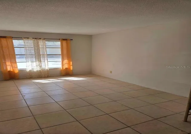 3rd image of 3715 Colby St, Sarasota, FL 34232 | MLS# A4693088