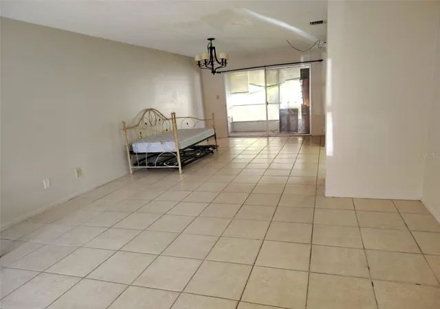 4th image of 3715 Colby St, Sarasota, FL 34232 | MLS# A4693088