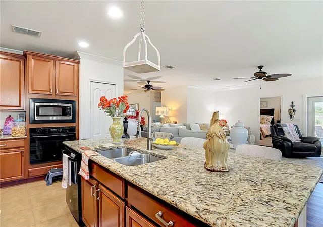 Photo 4 of Single family home for sale at 5739 Dornich Dr, Auburndale, FL 33823 | MLS# L4961780 | Listing updated on 2026-10-03