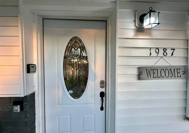 Photo 3 of Single family home for sale at 1987 Mosswood Dr, Melbourne, FL 32935 | MLS# O6406483 | Listing updated on 2026-10-08