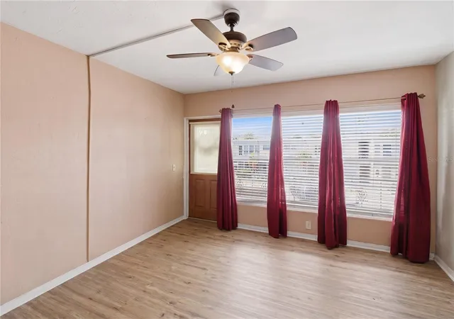 Homes for sale in Kenneth City, FL | 4325 58Th Wy N #1525, Kenneth City, FL 33709 | MLS# TB8506974