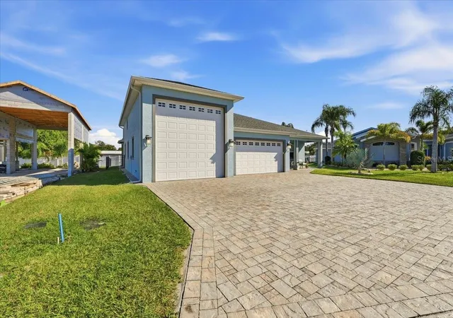 2nd image of 149 Laynewade Rd, Polk City, FL 33868 | MLS# L4961784