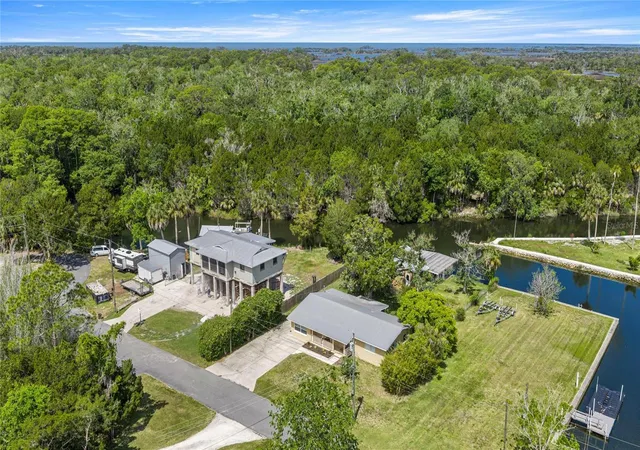 3rd image of 46 Magnolia Ave, Yankeetown, FL 34498 | MLS# O6406507