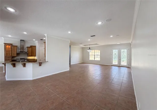 Photo 4 of Sale Pending at 10408 Lago Louisa Ct, Clermont, FL 34711 | MLS# O6406539 | Listing updated on 2026-08-24