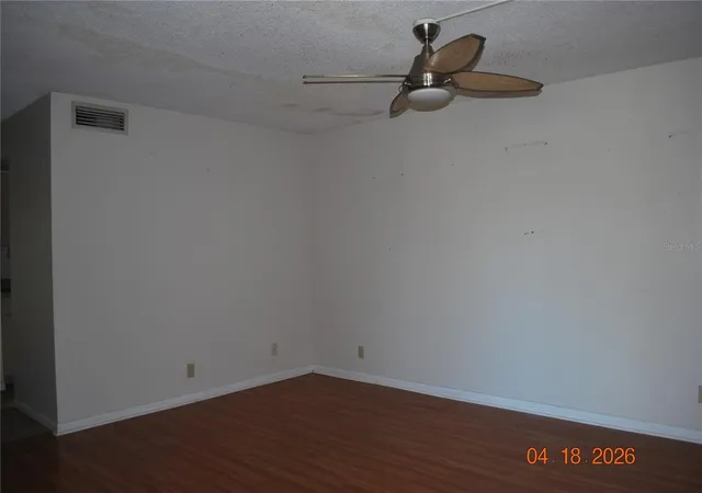 4th image of 9201 Tudor Dr, TAMPA, FL 33615