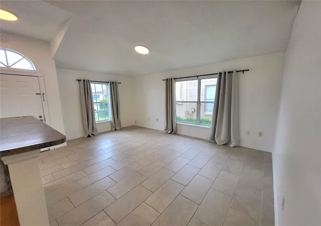 Homes for sale in Orlando, FL | 6913 Long Needle Ct, Orlando, FL 32822 | MLS# O6406548