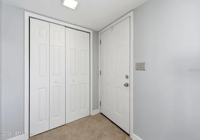 4th image of 8153 Sutton Pl N, Jacksonville, FL 32217 | MLS# O6406550