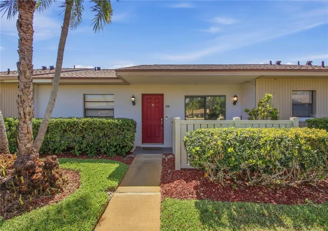 Homes for sale in Oldsmar, FL | 260 Michaels Cir, Oldsmar, FL 34677 | MLS# TB8507054