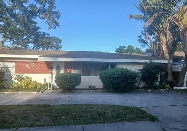 Homes for sale in Pinellas Park, FL | 8595 52nd St N, Pinellas Park, FL 33781 | MLS# TB8507057