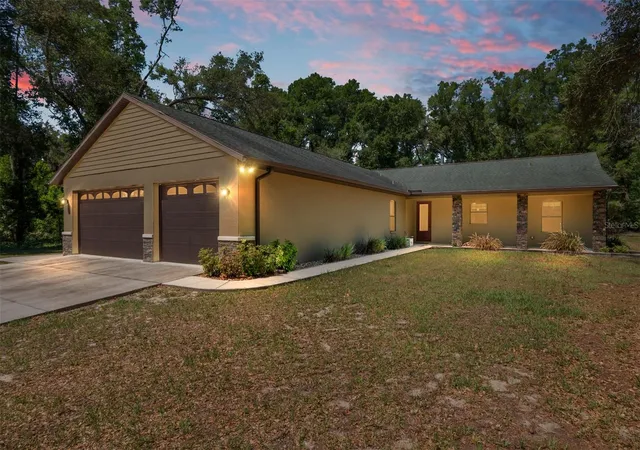 Homes for sale in Chiefland, FL | 5190 Nw 90th Ave, Chiefland, FL 32626 | MLS# W7885637