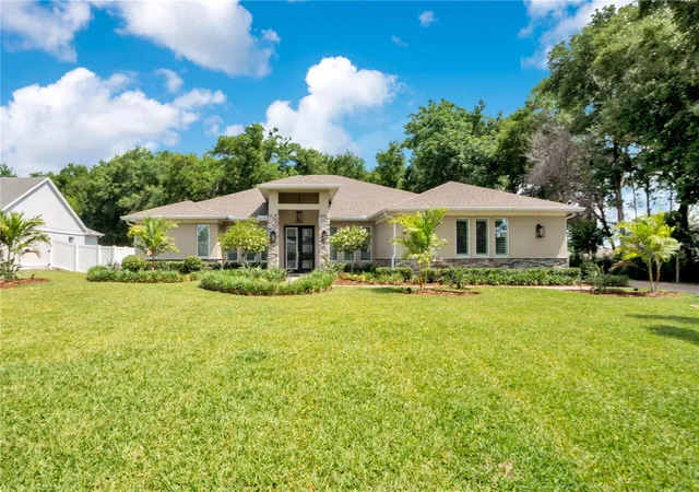 Photo 1 of Sale Pending at 1107 Palm Cvs Dr, Orlando, FL 32835 | MLS# O6406584 | Listing updated on 2026-09-01