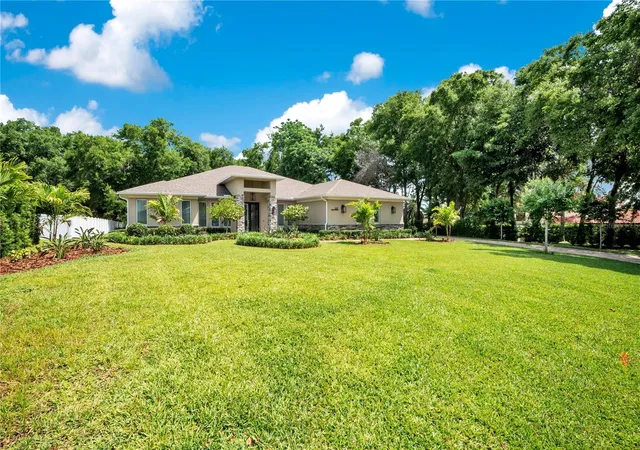 Photo 2 of Sale Pending at 1107 Palm Cvs Dr, Orlando, FL 32835 | MLS# O6406584 | Listing updated on 2026-09-01