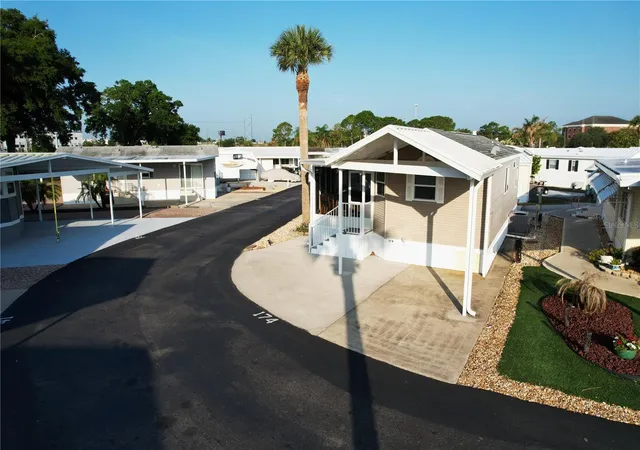 4th image of 42769 Hwy 27 #174, Davenport, FL 33837 | MLS# O6406589