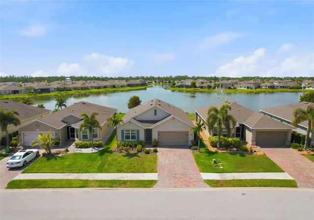 Photo 1 of Single family home for sale at 3422 Cancun Ct, Cape Coral, FL 33909 | MLS# C7525992 | Listing updated on 2026-07-11