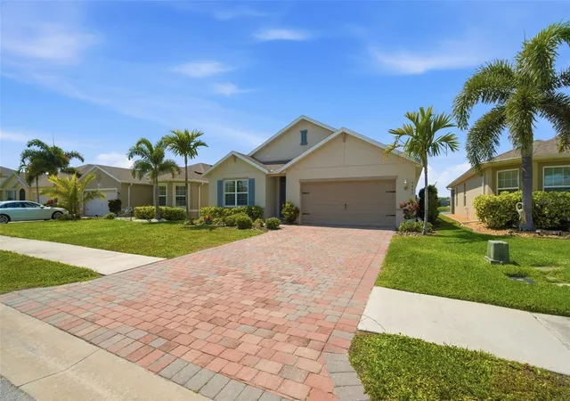 Photo 2 of Single family home for sale at 3422 Cancun Ct, Cape Coral, FL 33909 | MLS# C7525992 | Listing updated on 2026-07-11